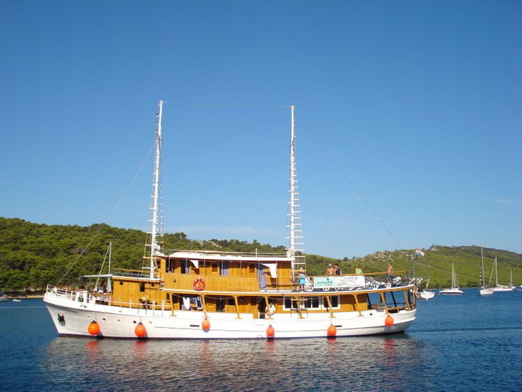 MV KALIPSA